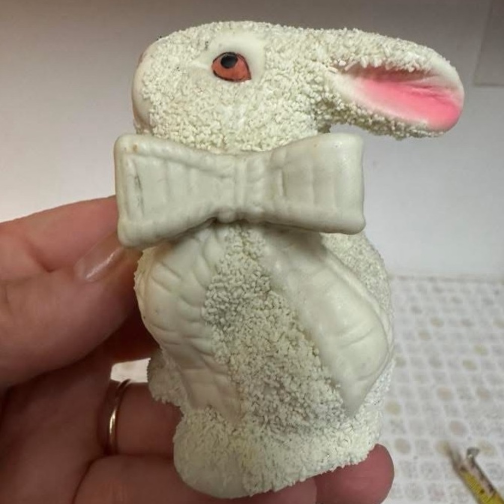 White Rabbit Figurine - Picture 3 of 5